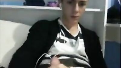 Hot Room Service! All Smooth Gets Down and Dirty with the Maid