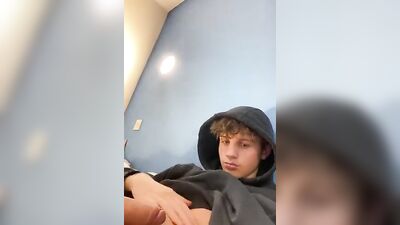 Big Cock Hoodies Cam Gay Boys Porn! Online Solo Web-Cam Show for Ultimate Fun!