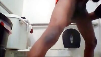 Straight Black Rough Serviced in Portable Toilet! Amature Bareback Big Cocks