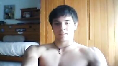 Gay Porn: His Brother Wasnt Home So He Played Online