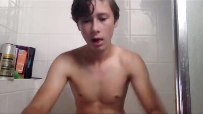 Gay teen bathroom web-cam solo wanking - Wanken in bathroom