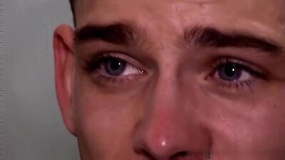 Gay Porn Tube: Cum Shot Oral Deliverymans Flip-Flop Fun!