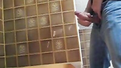 Cumming Fountain: The Ultimate Amateur Cum Shot Adventure!