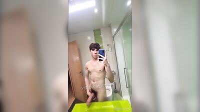 The Giant Monster Cock: Revenge of the Amateur Big Cocks