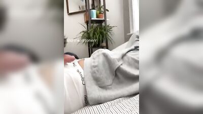 Gangbang With Cute Smile Boyfriend Porn - Happy Boys Sucking Orgy