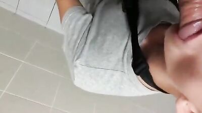 Gangbang in the Bathroom - Sucking Friends Blowjob