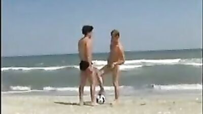 Sporty twinks porn on the beach