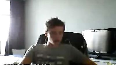 Cumming at Work - Hot Cute Boys Porn Masturbate in the Office!