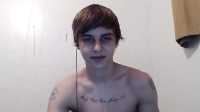 Gay College Tattoo Boy Webcam: Exploring Raw Sexuality!