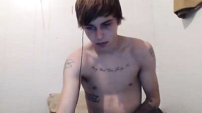 Gay College Tattoo Boy Webcam: Exploring Raw Sexuality!