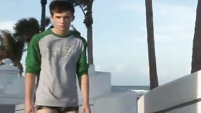 Gay Daddy Beach: Bareback Action with Classic Hot Boys!