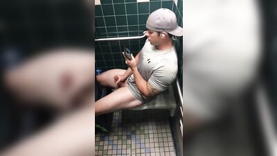 Hot & Horny Twink Boys in Action: Cum Shots Galore!