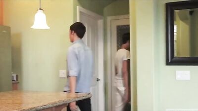 Young Rae Twink Pounded by Gay Porn Videos