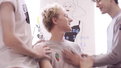 Gay Porn: Tagging the Shaggy Blond Boy for Threesome Action with Cum Shots!