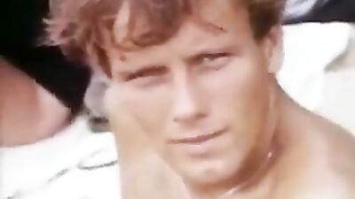 Gay Porn Vintage - Garccedil;ons de Plage This is a classic porn movie from 1982, directed by Jean-Daniel Cadinot, with amazing scenes of public outdoor sex, group sex, cum shots and ass play.