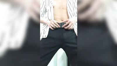 Jerking Off Amateur Cum Shots - Publius Boy Porn 1: The Ultimate Handjob Experience!