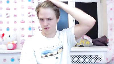 No Strings Attached Web-Cam Bliss: Amature Boys Unleashed!