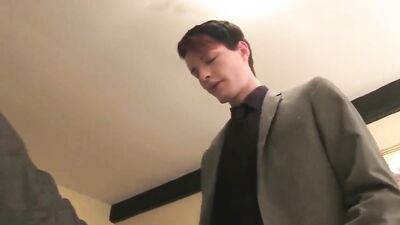 Gay Porn Orgy: Kinky Twinks Cumming Bare Salesmen!