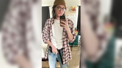 Big Cock Envy: Curious Boy Explores Gay Porn World