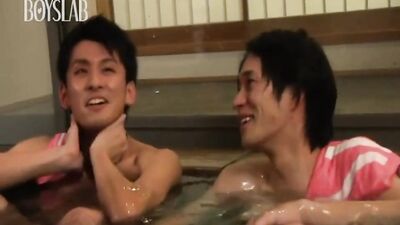 筋肉美少年が年上彼氏とセックス