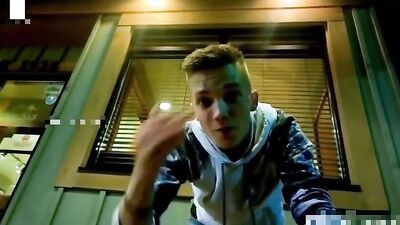 Public Outdoor Masturbation: Gay Porn Video