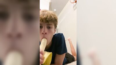 Teen Twink Deepthroats Banana Boy Porn: The Ultimate Gay Experience