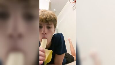 Teen Twink Deepthroats Banana Boy Porn: The Ultimate Gay Experience