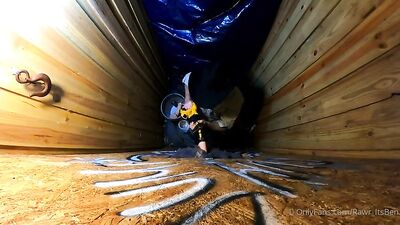 Exploring Gloryhole Bens Frat Party - Full Video!