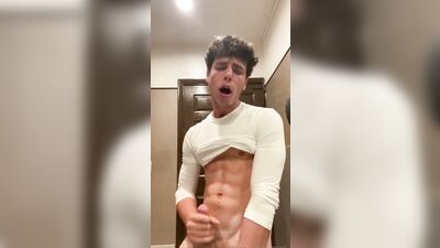 Gay College Porn in Library Bathroom: Hot Studs Get Off Quickly!