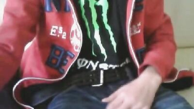 Sweet Boys Porn: Bear Wanks & Cum with Teddy!