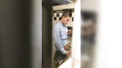 Straight Guy Cum Shots Gay Porn!