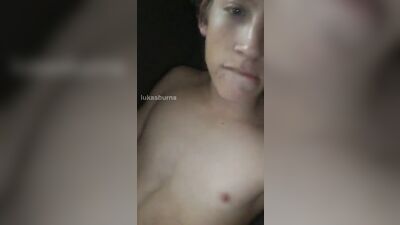 Lukas Best Handjob on The Sofa Boys Porn: Gay Webcam Solo Explosion!