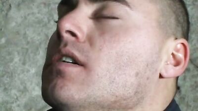 Le Gang Bang de Kevin - Bareback Adventure