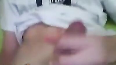 Gay Porn Amateur Cum Shots Handjob! - Cam 134