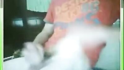 Young and Wild: Webcam Gay Solo Porn!