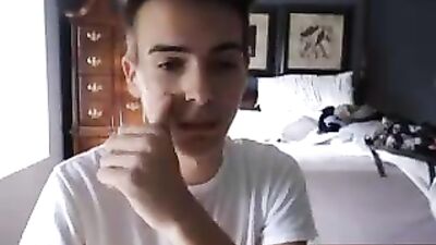 18yo Cumshot Amateurs! Gay Porn Video!