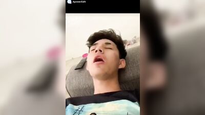 Face is important - Amateur Big Cocks Handjob