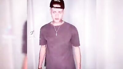 Gay Porn Video: Dicks Revealed in Boys Cam Social Media