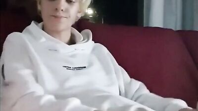 White Hoodie Getting Off Boys Porn - Exploring Gay Desire in the City