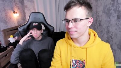 Russian Webcam Boys Cuties - Gay Porn Action Amateur Blond Boys Online!