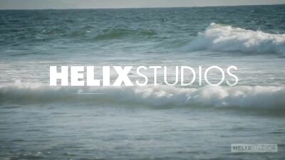 Gangbang on the Beach: Bareback Flip Flop Gay Porn