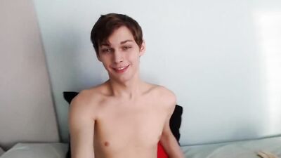 Gay Porn Smooth Boys: Web-Cam Solo Show!
