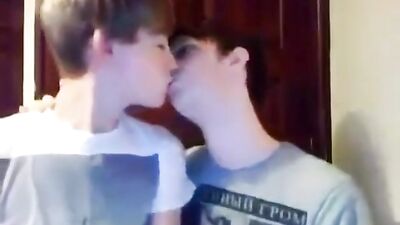 18yo College Twinks on Cam Buddies Porn: Unleashed Desires!