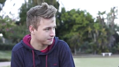 Twinks Delight: Hot Sexual Encounter with Bareback Action