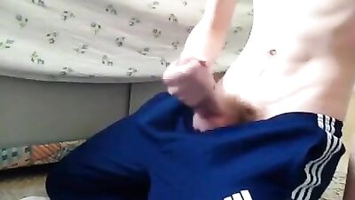 Trackie Slash: A Gay Porn Video with a Twinks JO Session!