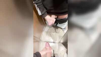 Young Selfie King: Amateur Solo Web-Cam Gay Porn