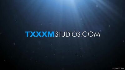 Brilliant Day: Hardcore Gay Porn Couch Pounding!