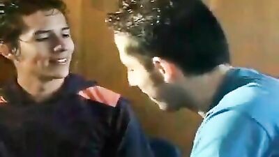 Latino Twinks Fucking: The Ultimate Gay Porn Experience