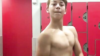 Flexing Twink Tube Sporty - The Ultimate Muscle Worship Experience!