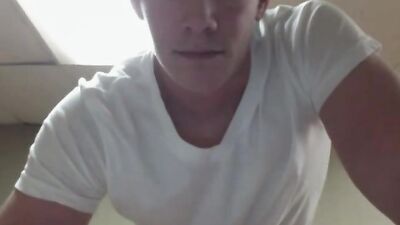 Quiet Roommate Twink Porn: The Stealthy Pleasures of Hidd*en Desires